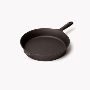  Field Company No.16 Double-Handled Cast Iron Skillet—Smoother,  Made in USA, Vintage Style, Preseasoned: Home & Kitchen